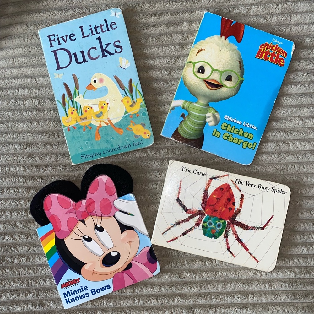 📚 Lot of 4 Children’s Board Books – Disney, Eric Carle & More